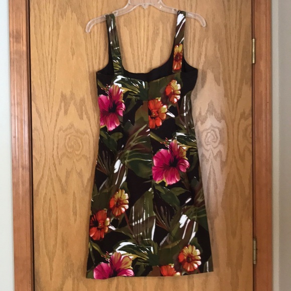 Connected apparel dress - Picture 3 of 5